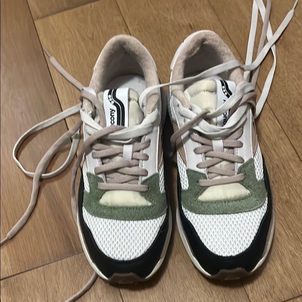 Saucony Shadow 5000 unisex shoes